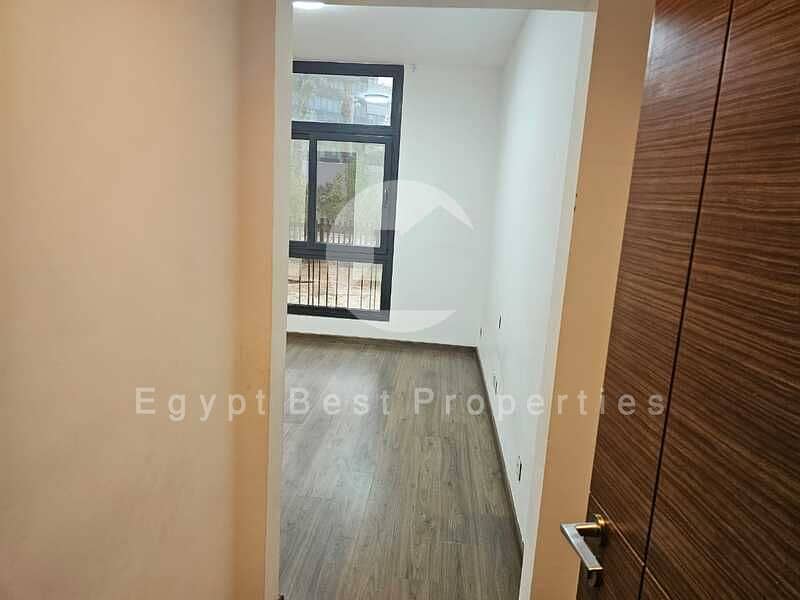 11 c31da2dc-8d2c-4562-a9fe-b49cf941d15e. jpg