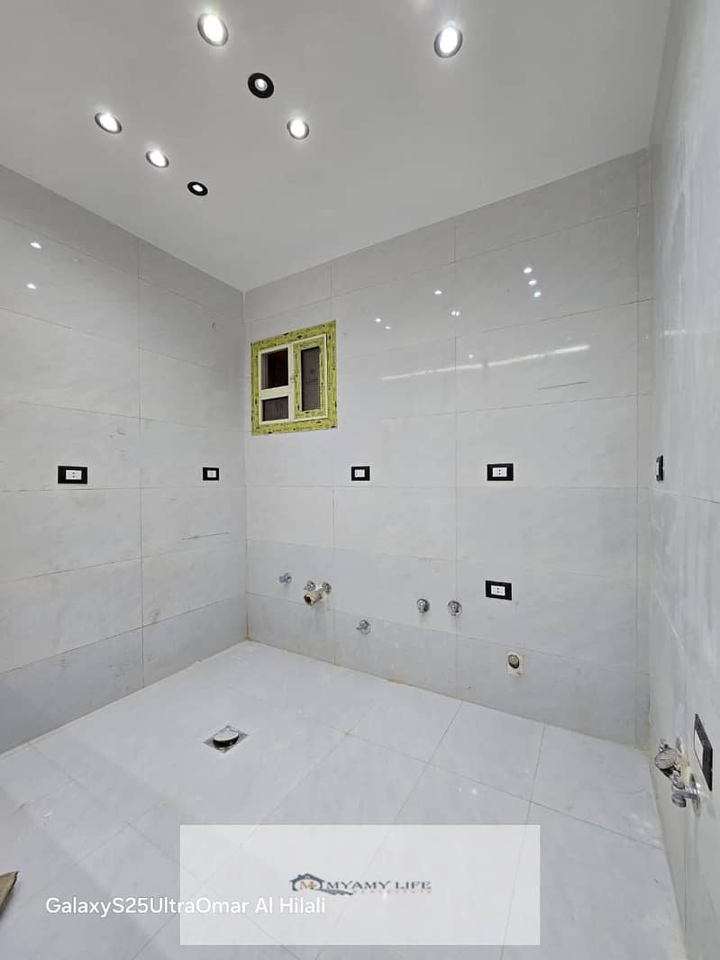 8 WhatsApp Image 2025-11-21 at 5.34. 39 PM (1). jpeg