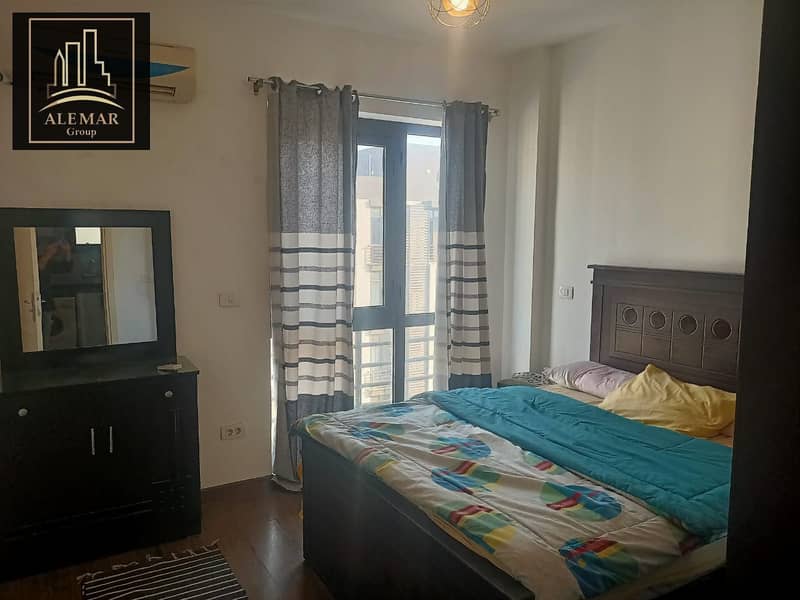 5 92f1f8da-abf1-4d90-9eac-42432fd18a55. jpg