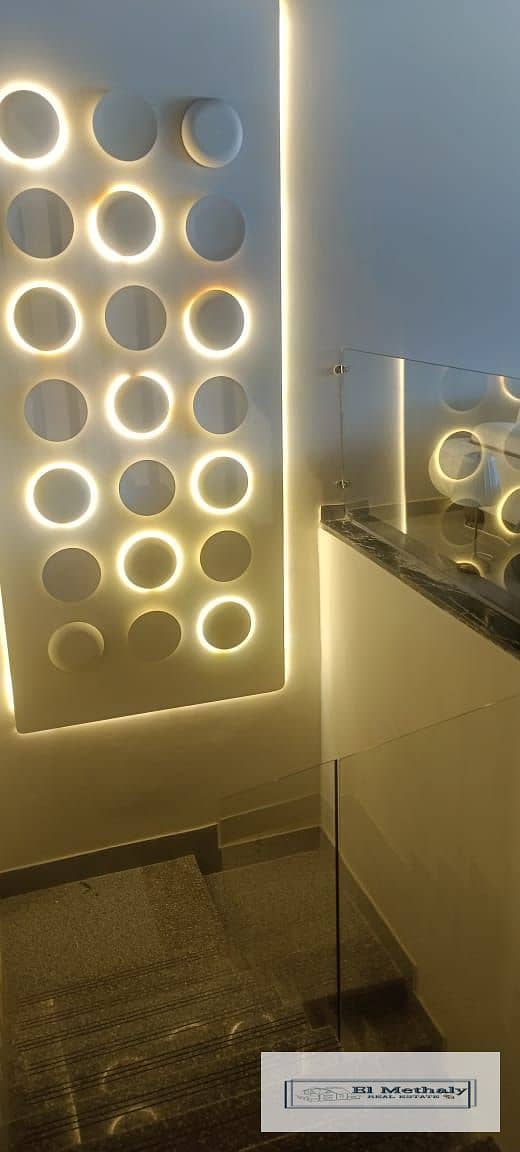 4 5aebe998-166f-44da-bb73-4a09dec65567. jpg