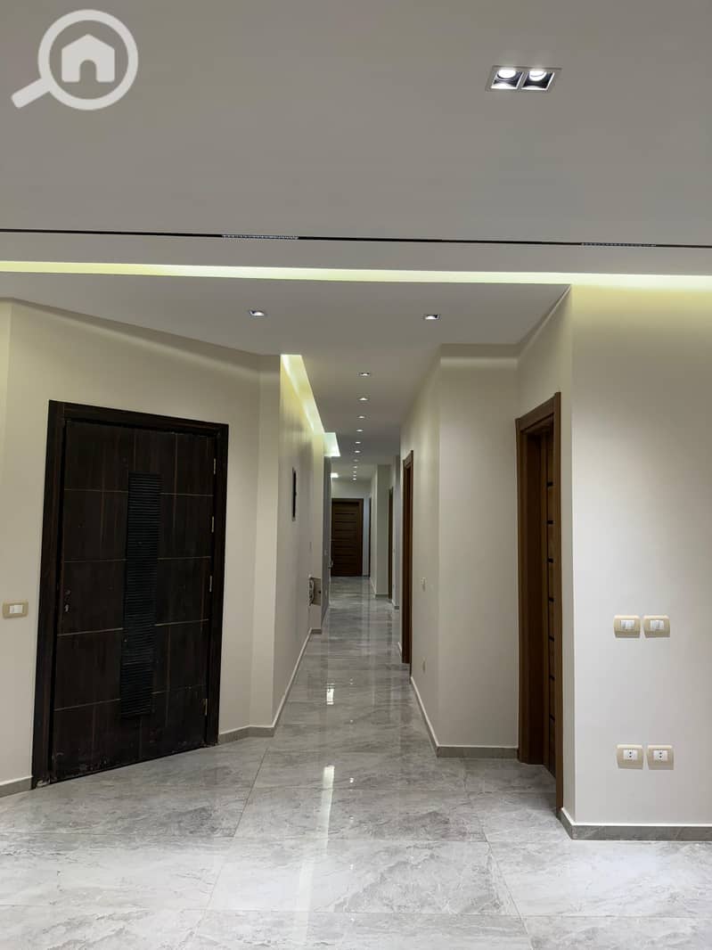 7 WhatsApp Image 2025-11-20 at 3.08. 50 PM (2). jpeg