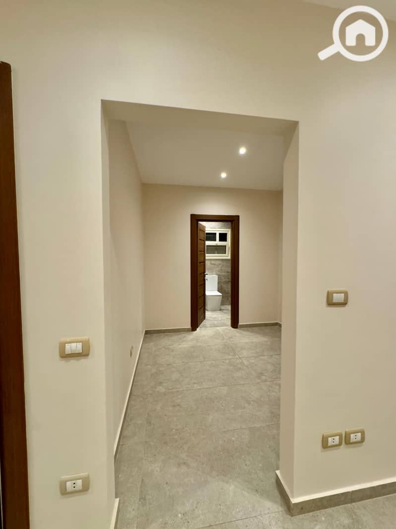 10 WhatsApp Image 2025-11-20 at 3.08. 53 PM (2). jpeg