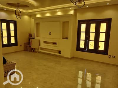 شقة 3 غرف نوم للايجار في القاهرة الجديدة، القاهرة - IMG-20251121-WA0020. jpg