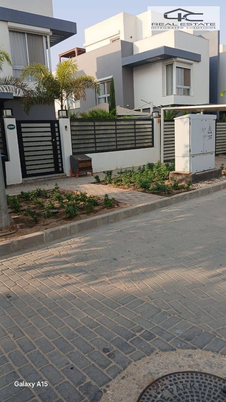 8 WhatsApp Image 2025-11-10 at 12.21. 54 PM. jpeg