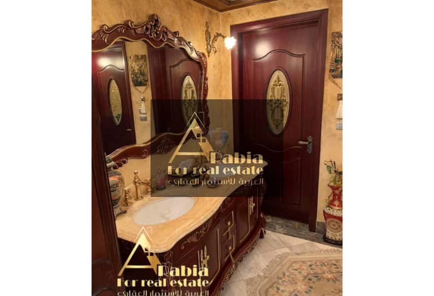 4 7ce9a2ef-45f7-469f-8ee0-46504c969db2. jpg