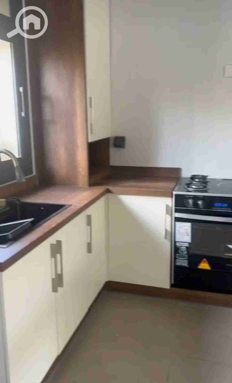 2 20251121_183627. jpg