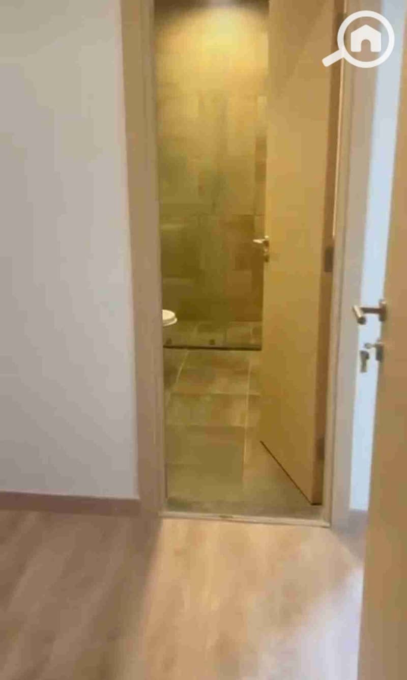 4 20251121_183549. jpg