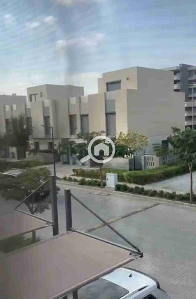 6 20251121_183517. jpg