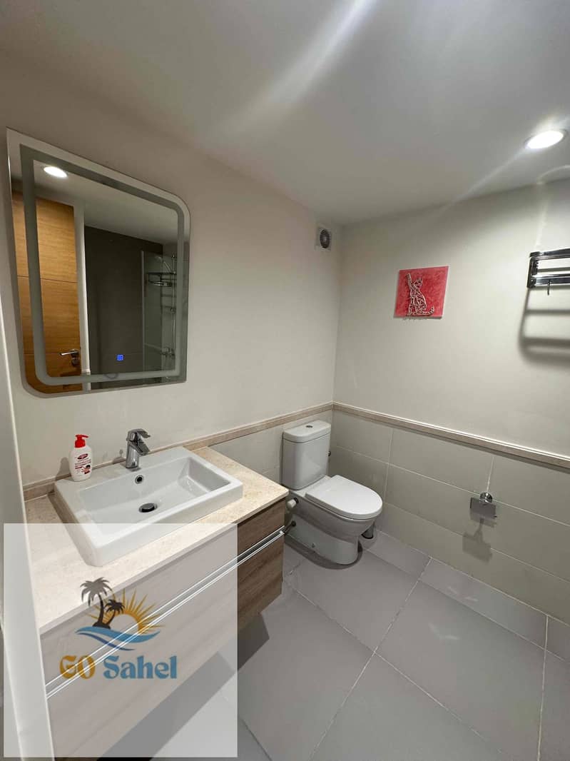 6 071eba74-34e2-4ae6-9886-26f4922b7778. jpg