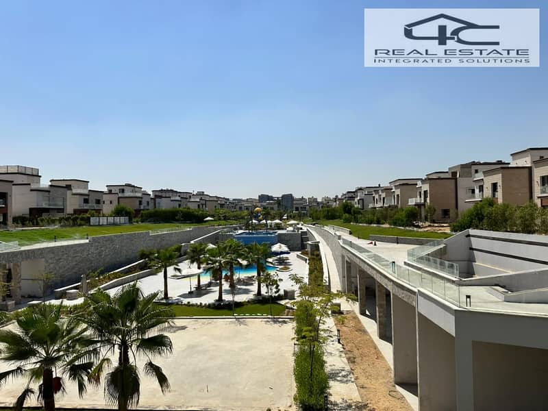 10 WhatsApp Image 2025-10-08 at 23.32. 53 (2). jpeg