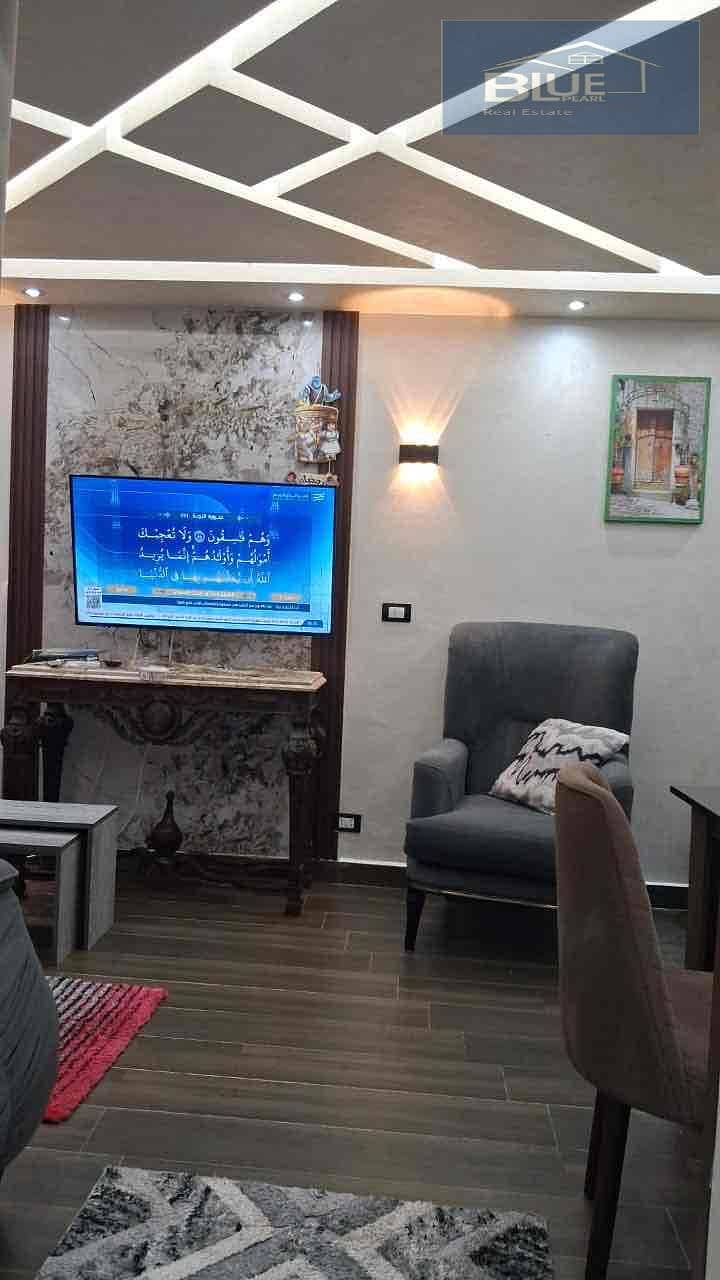 5 2cc57c4e-5654-47a8-b22b-a571f7f1c532. jpg