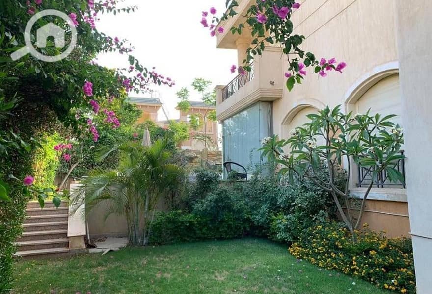 5 1769298-aa812o. jpg