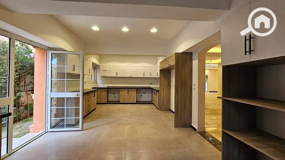 6 584810341_1484548033673768_7321694199201679440_n. jpg