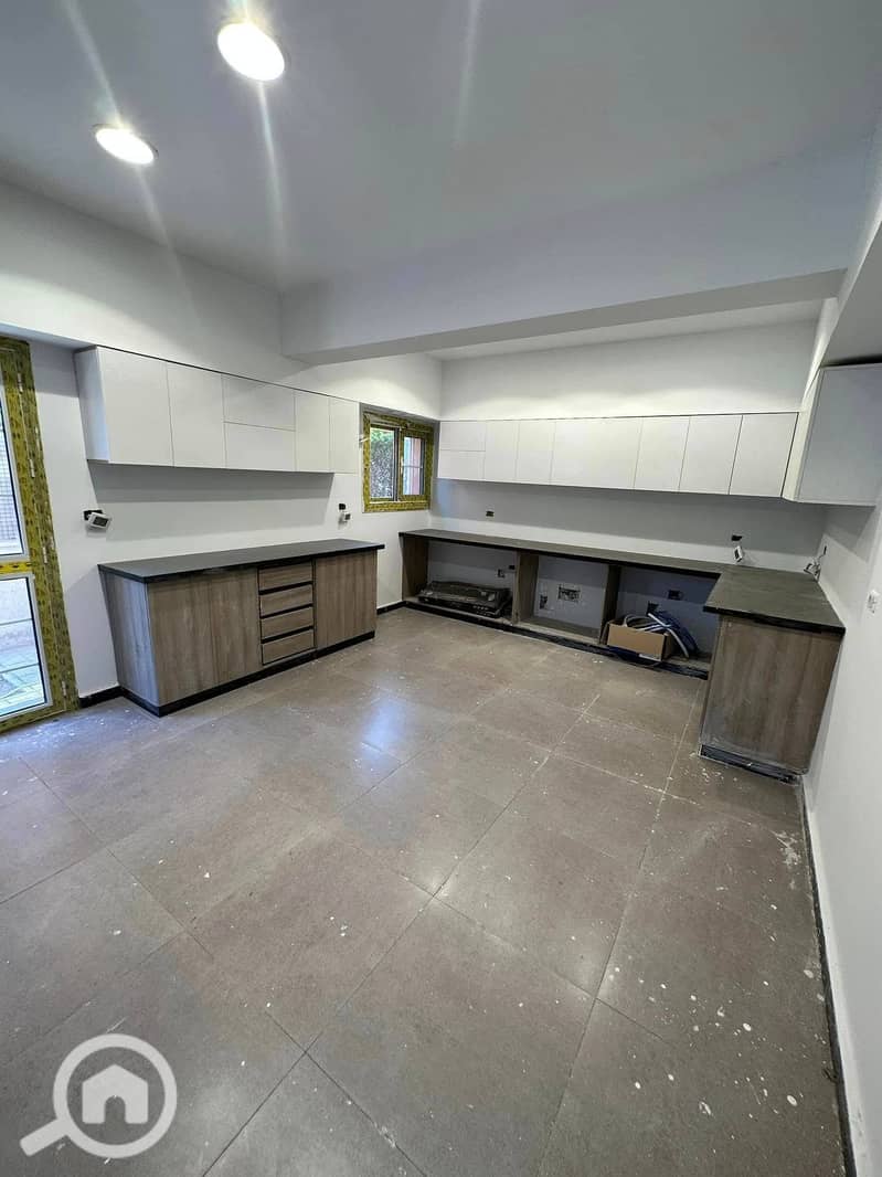 8 583806761_1484548513673720_5923313193171451675_n. jpg