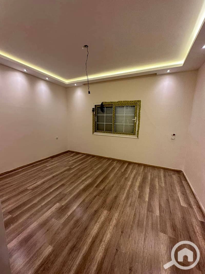 9 583987479_1484547993673772_5132825156440955725_n. jpg