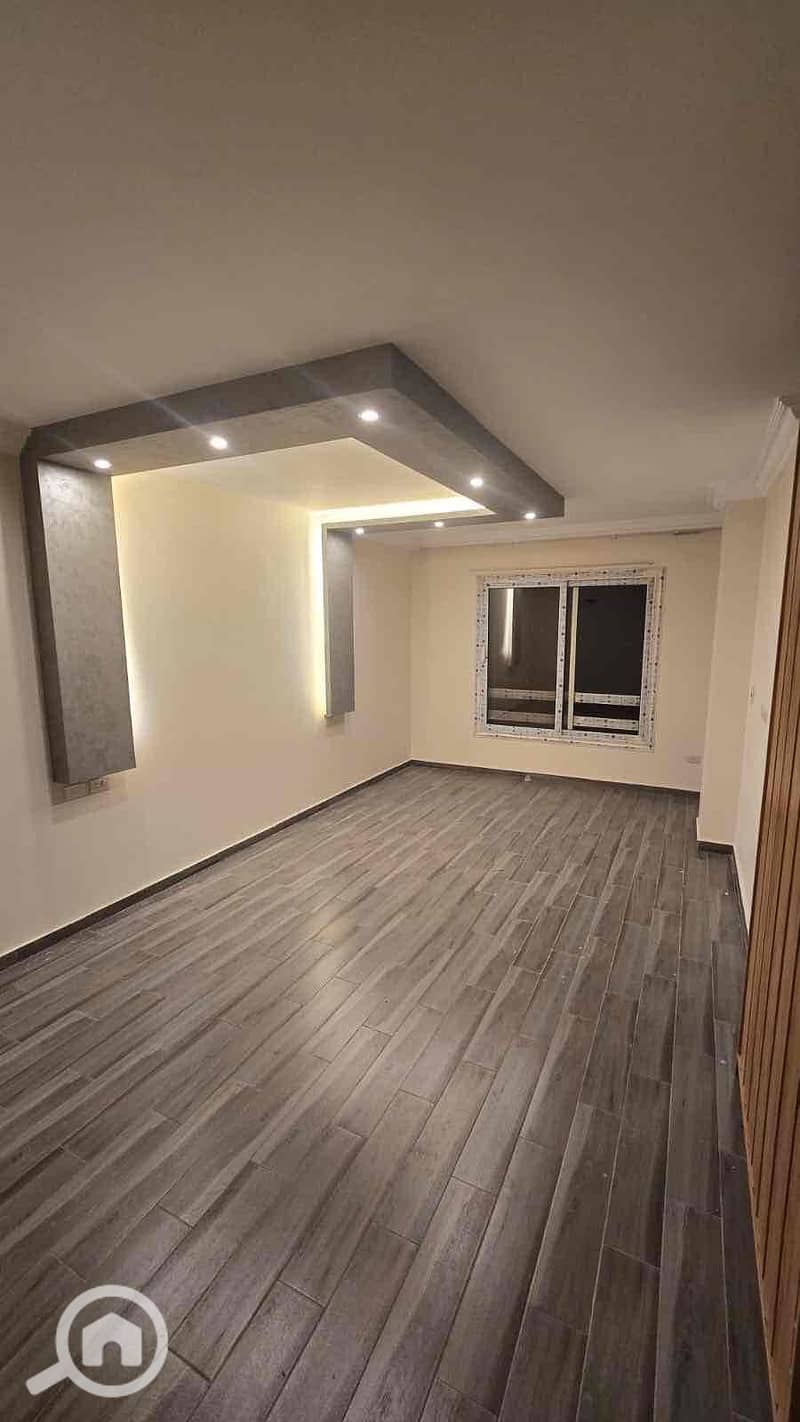 6 e86a17d0-bca6-476b-8c9a-79800271d40e. jpg