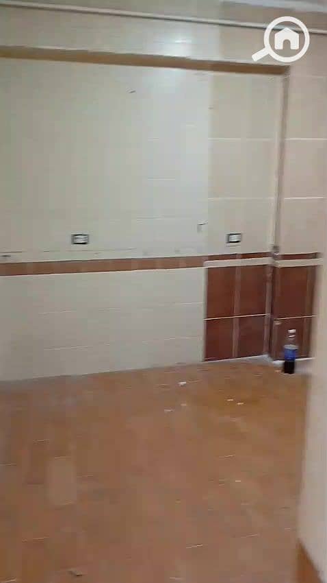 5 WhatsApp Video 2025-11-21 at 18.39. 48_02cbf15d_000035. jpg