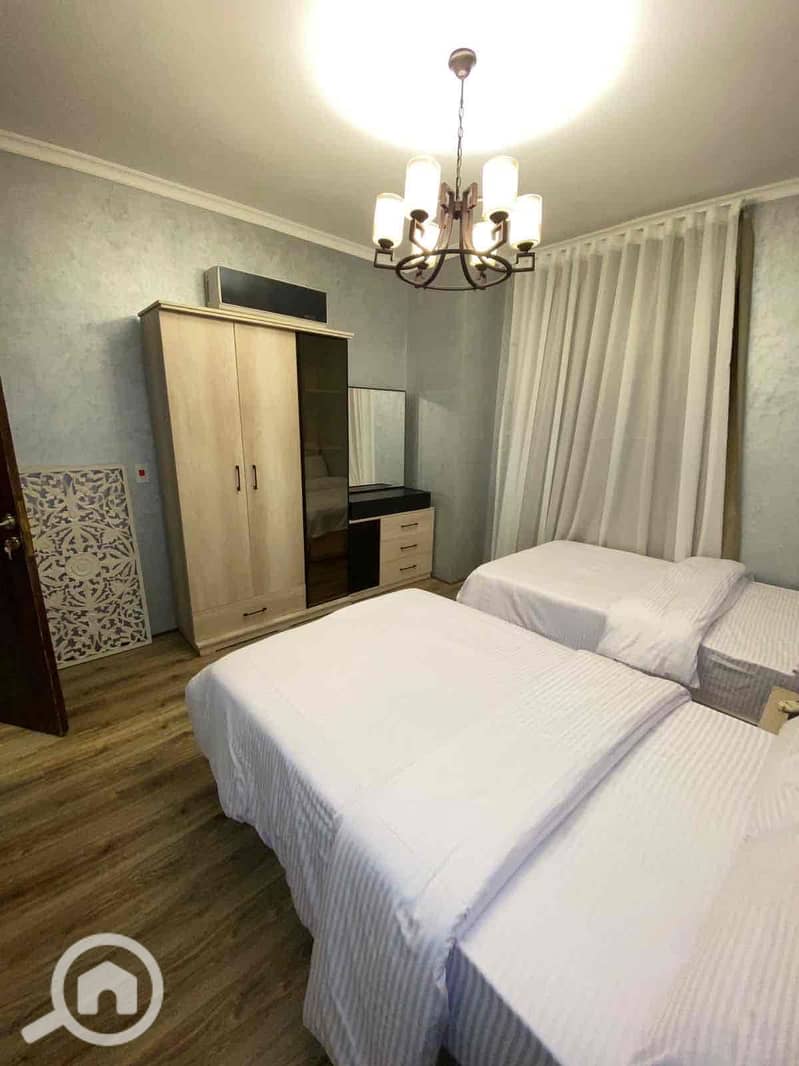 19 6c6d40cc-d9d7-4e01-87f2-ddbd8b4f1dfe. jpg