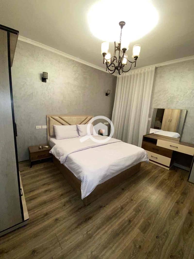 21 cf8f85da-56e1-4732-b5fd-311f15683195. jpg