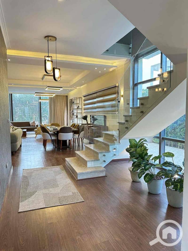 5 ca46bc30-be66-4c67-8863-26498f033bc2. jpg