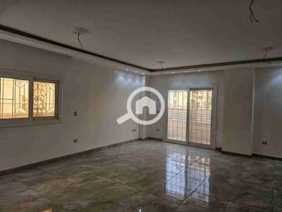 فلیٹ 3 غرف نوم للايجار في القاهرة الجديدة، القاهرة - IMG-20251006-WA0013. jpg