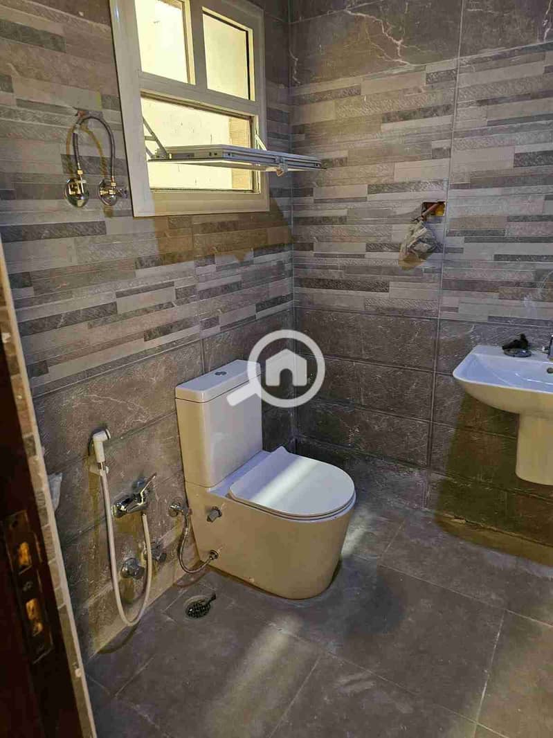 8 IMG-20251006-WA0017. jpg