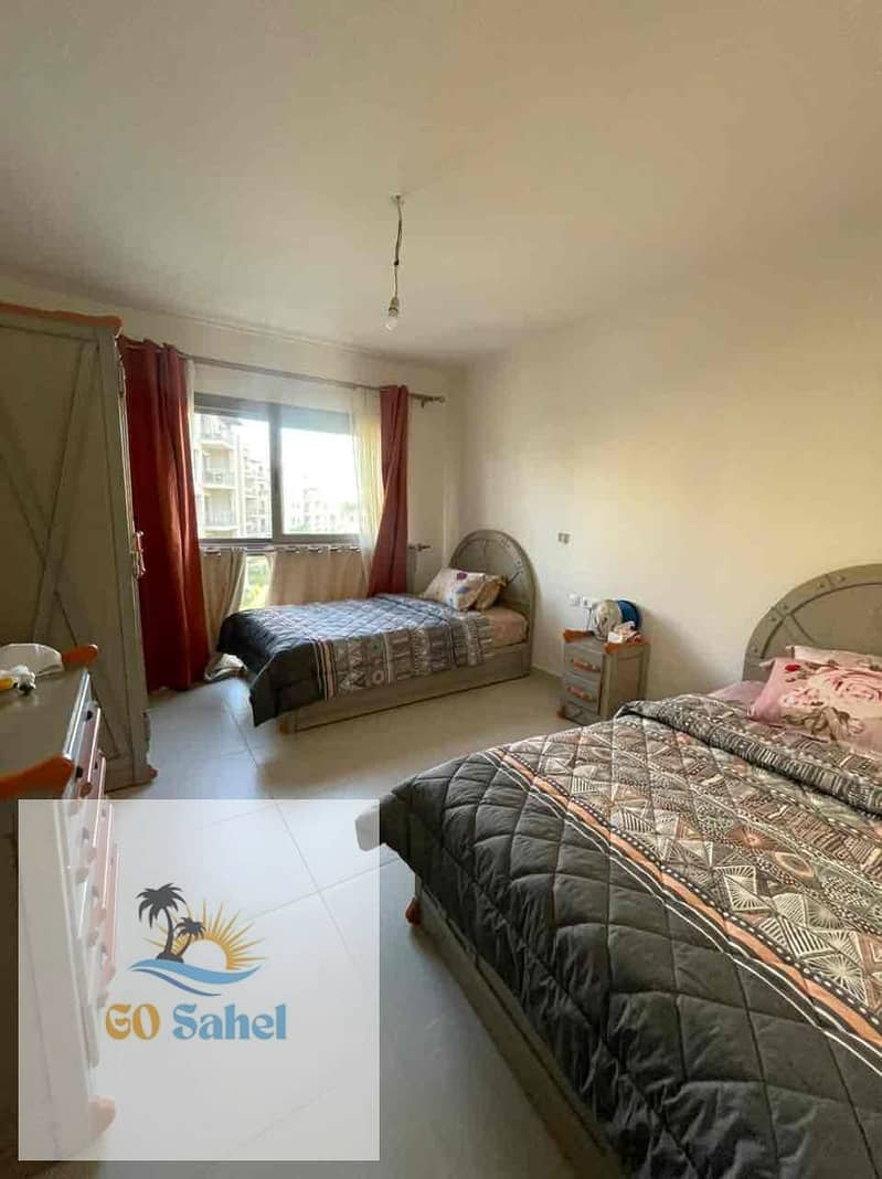 7 948d3a12-8be3-434d-8213-6a429ee07477. jpg