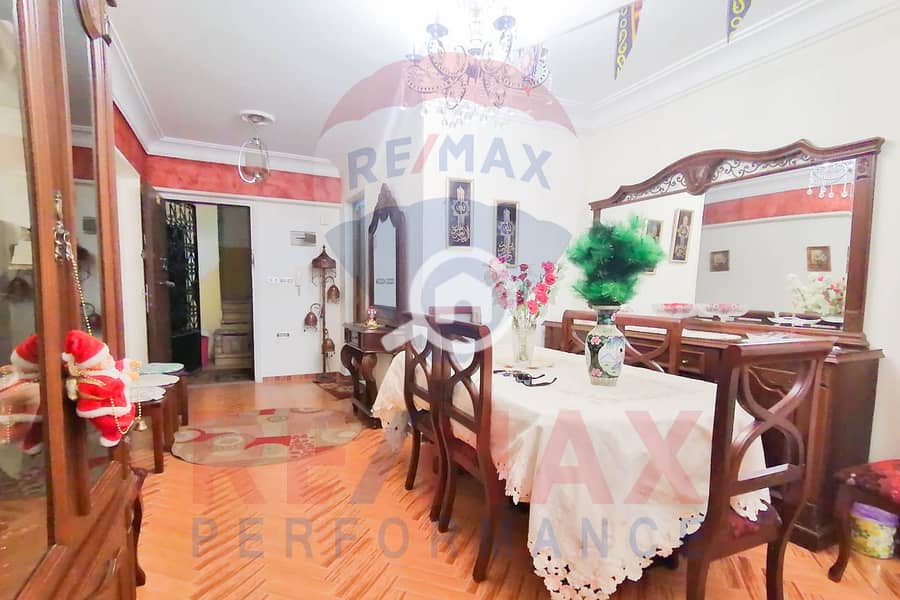 4 WhatsApp Image 2025-10-14 at 1.58. 36 PM (1). JPG