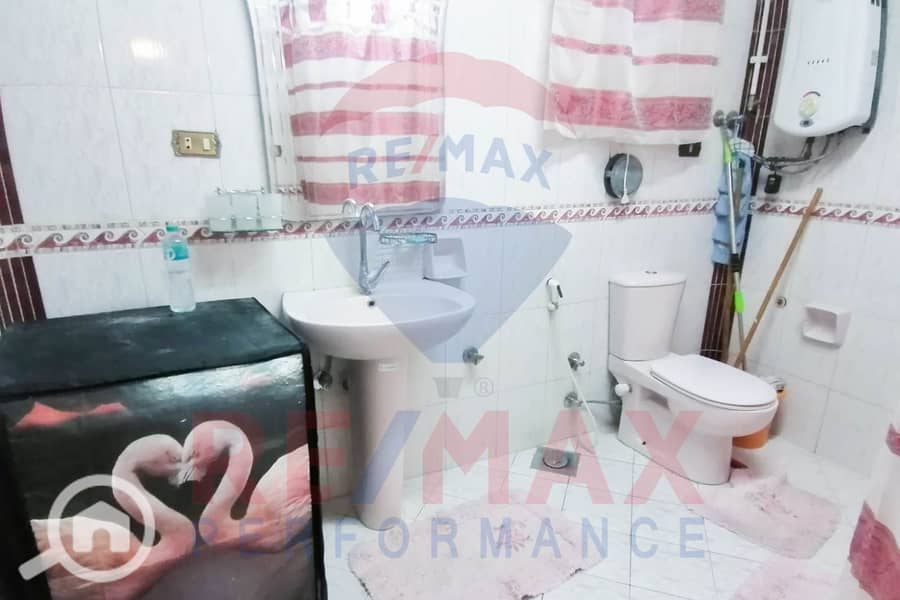 11 WhatsApp Image 2025-10-14 at 1.58. 36 PM (2). JPG