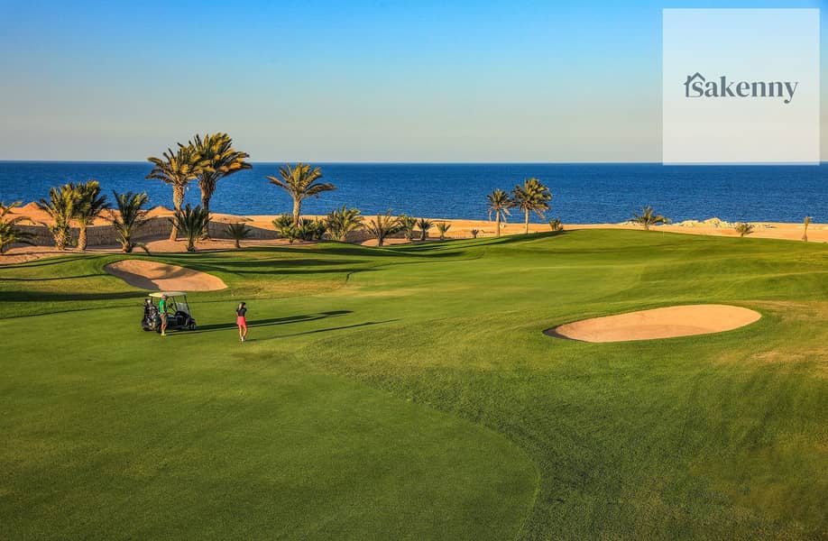 4 soma-bay-golf_8_1960x1280. jpg