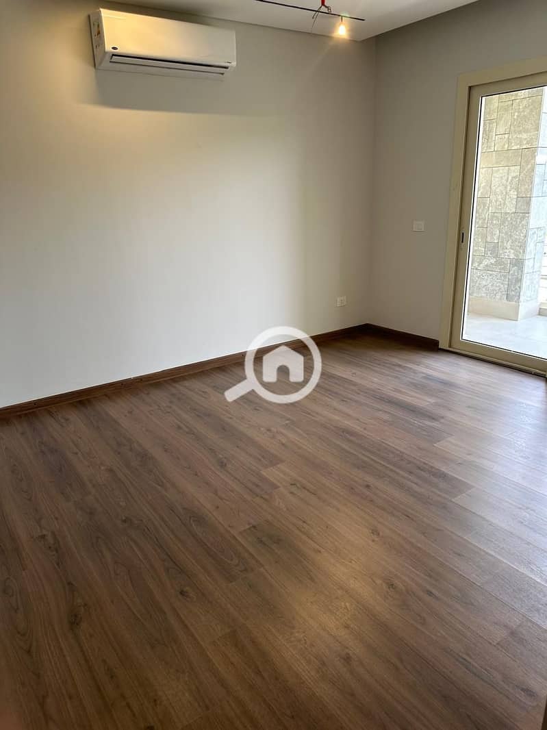 4 WhatsApp Image 2025-11-20 at 9.02. 47 PM (1). jpeg