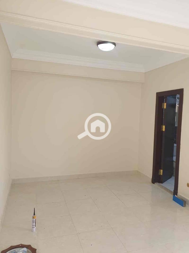 7 448391e1-d906-45a7-9deb-f4365d730daf. jpg