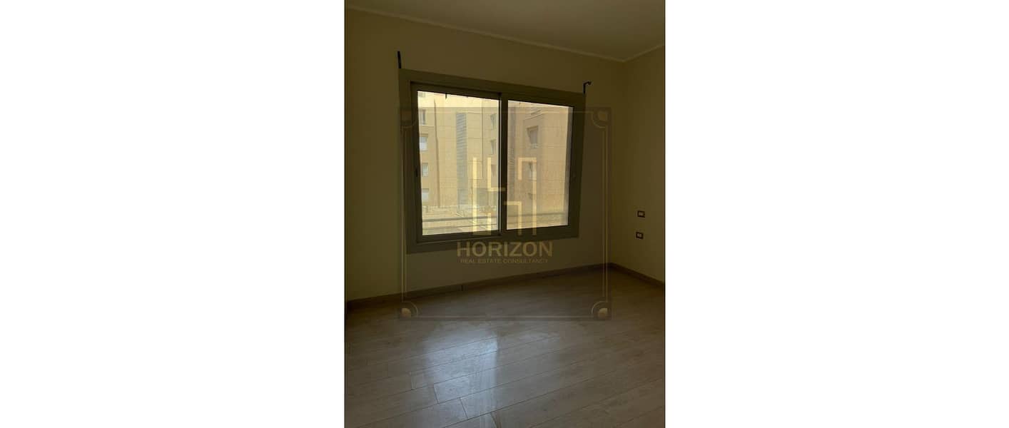 4 WhatsApp Image 2025-10-21 at 6.15. 15 PM. jpg