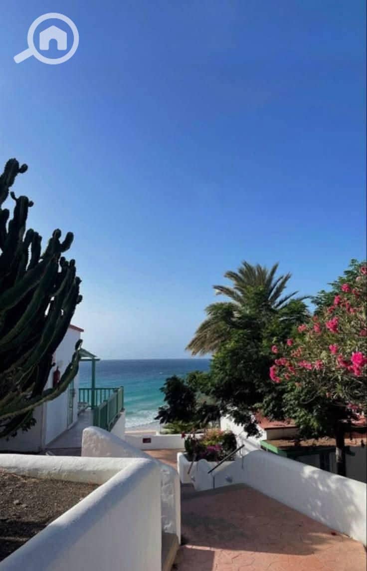 7 545394698_24535086706179586_3157967497093471375_n. jpg