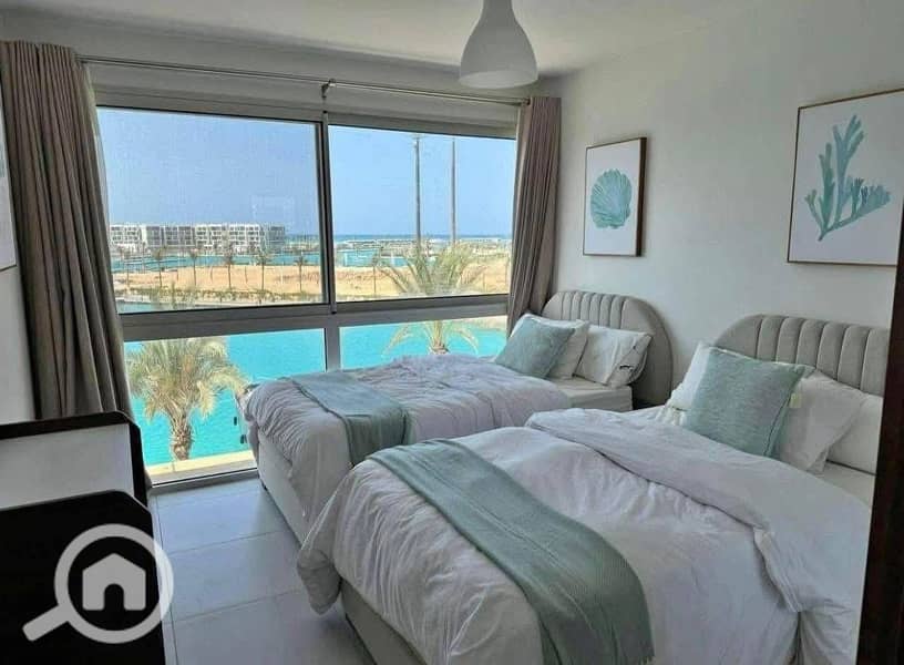 8 546608432_24535086972846226_6359416493014403900_n. jpg