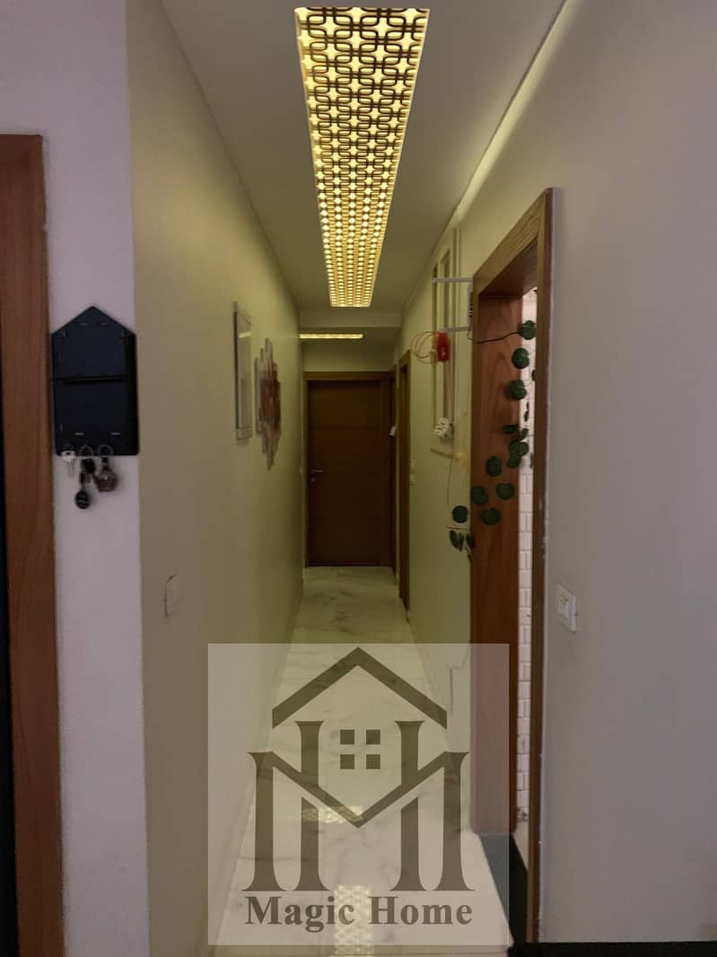 4 56d5d0f7-1f75-4ddb-a2a9-65f59e267738. jpg