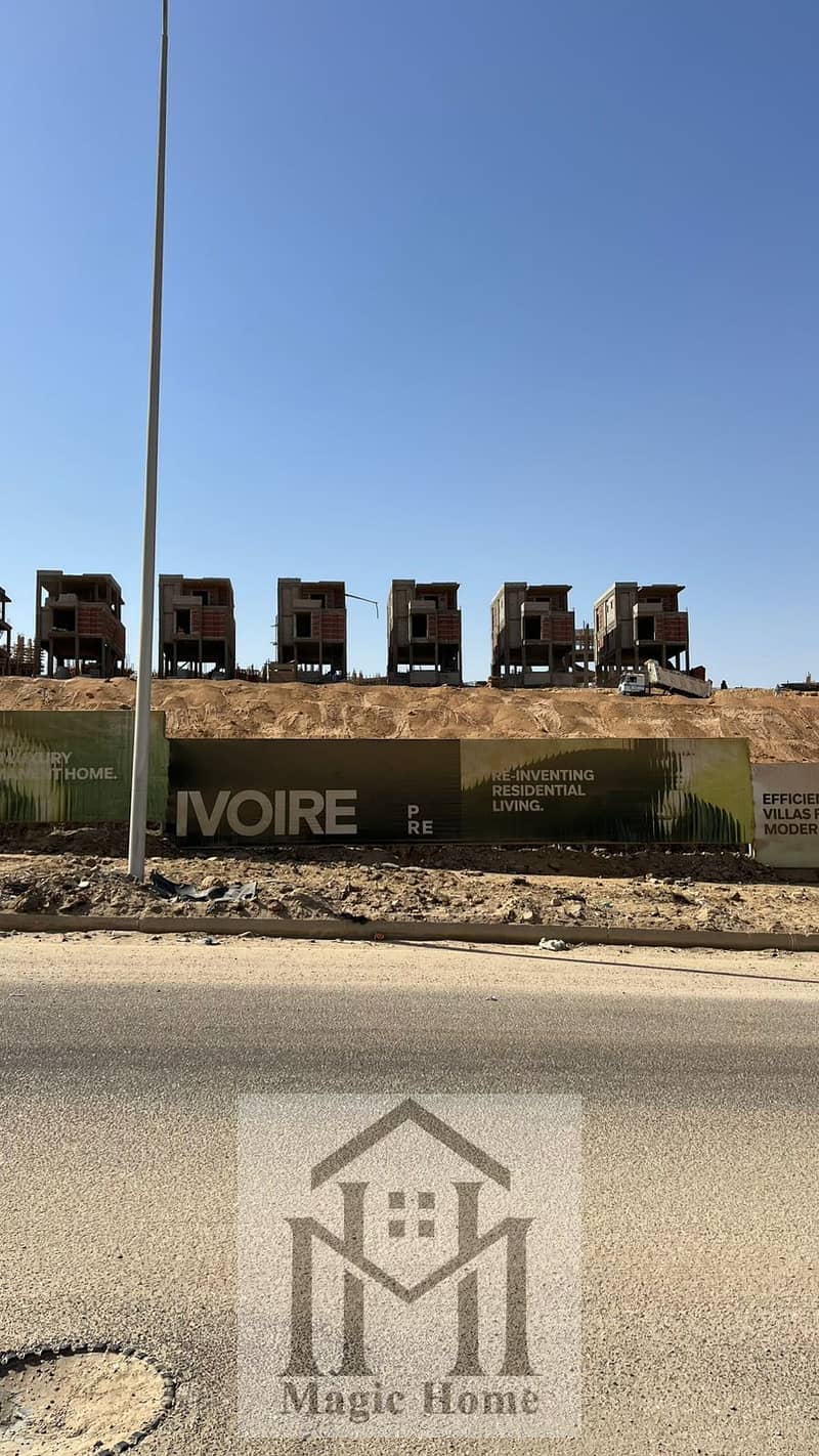 4 85f46e66-9b0c-4f6d-8822-0a0ee6a65ff5. jpg