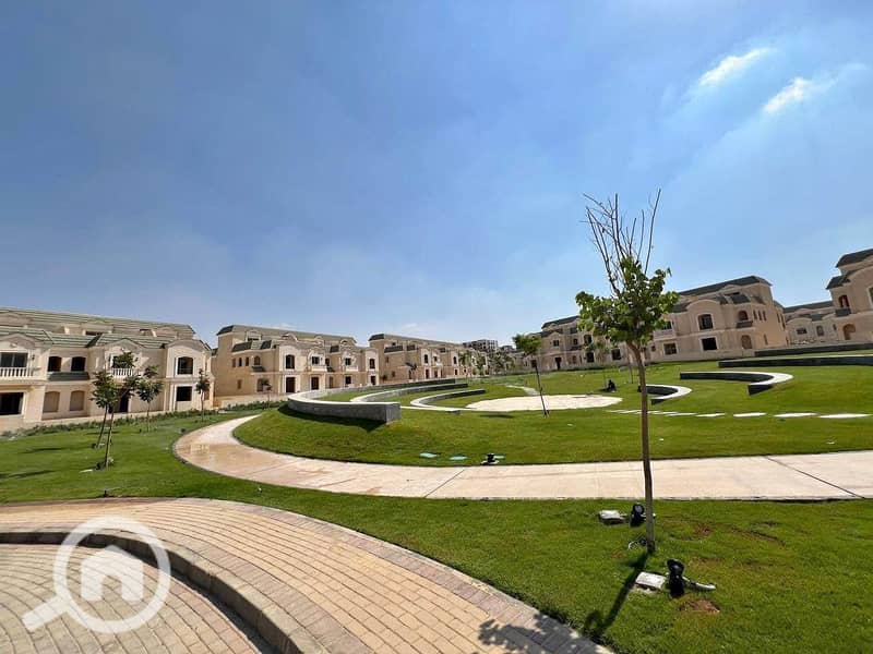 9 570335565_1044746814348182_107835978466791789_n. jpg