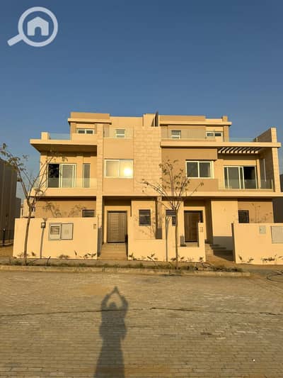 تاون هاوس 4 غرف نوم للبيع في 6 أكتوبر، الجيزة - WhatsApp Image 2025-01-18 at 06.50. 37_6ff578a3. jpg