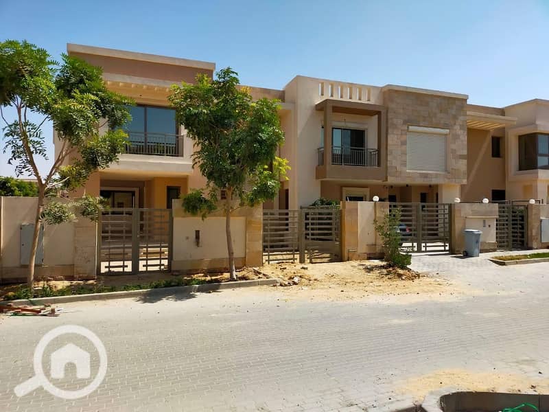 9 352557159_1182527075750161_4797520188868533708_n. jpg