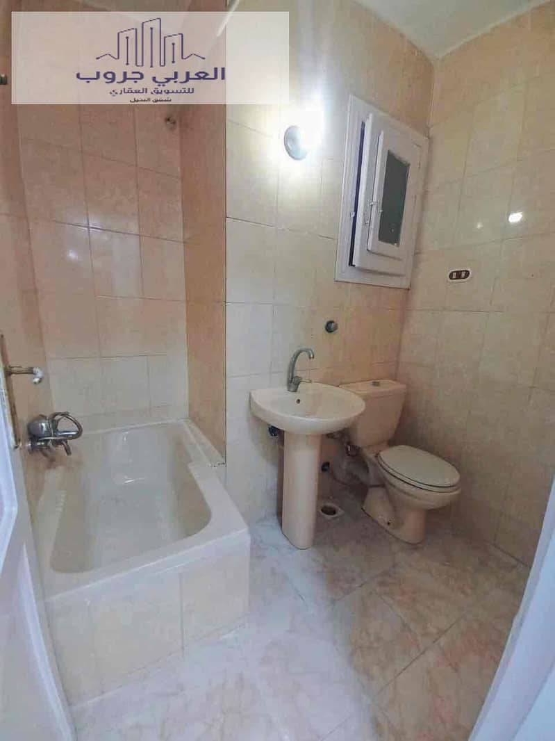 11 68c576ec-0381-41df-9e9d-3e7633f80734. jpg