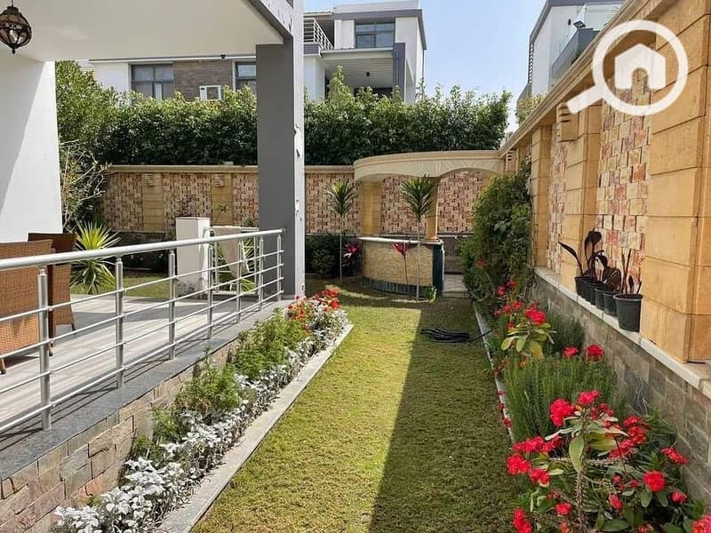 6 352562417_1322986085303302_3575208161311606365_n. jpg