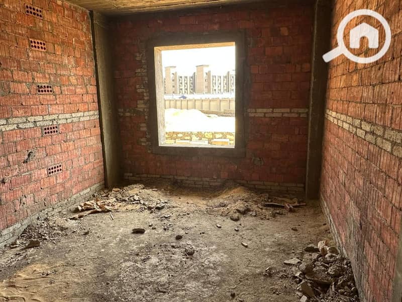 10 WhatsApp Image 2025-11-22 at 10.56. 51 AM. jpeg