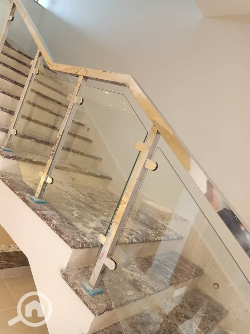 13 7021e31a-b456-4db0-9911-174ec3a82be9. jpeg