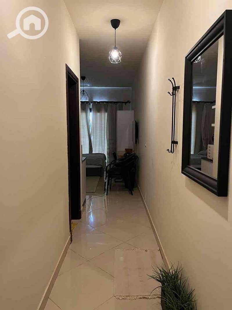 5 2159cc9a-9313-4e93-a2e9-019cdff1ebd4. jpg