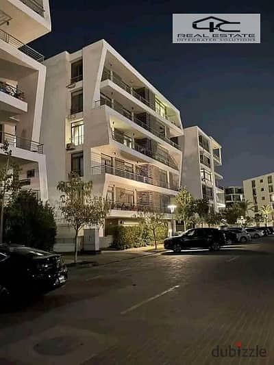 8 155670749-400x300. jpeg