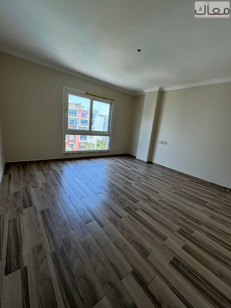 3 8eb6d2fc-9b24-456a-b068-0ecc7e68a47b. jpeg