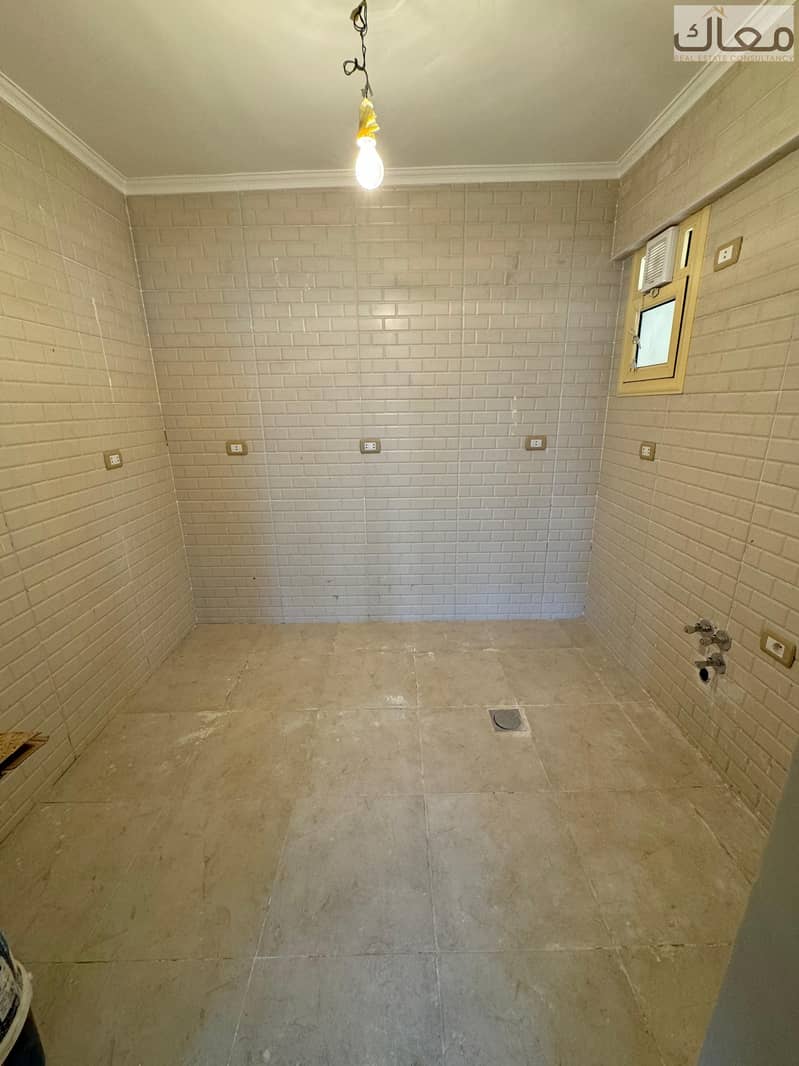 7 2ac5c42a-14eb-4508-9c63-bb47191879f7. jpeg