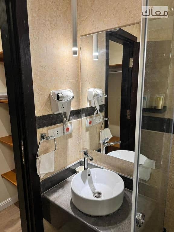 3 WhatsApp Image 2025-11-22 at 10.52. 29 AM (1). jpeg