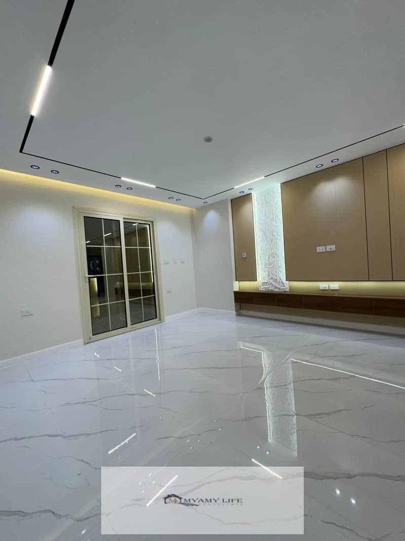 4 WhatsApp Image 2025-11-21 at 17.29. 45_75c26aad. jpg